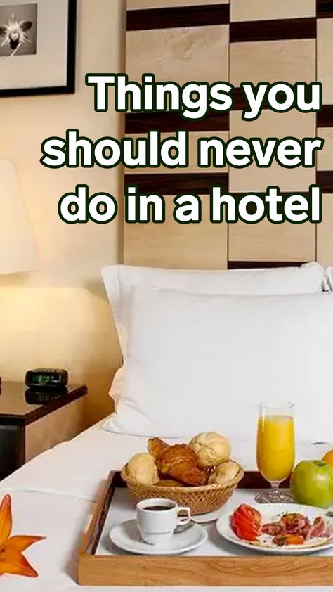 The 10 things you should never do in a hotel, according to employees What To Bring To A Hotel, Hotel Lunch Ideas, Hotel Room Snacks, Hotel Snacks, Hotel Room Cooking, Hotel Cooking, Living In A Hotel, Hotel Hacks, Hotel Food