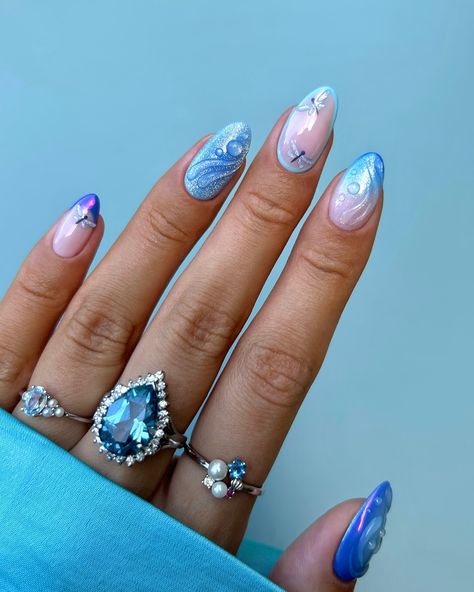 sparkly dragonflies enhanced with 3d gel 🫐🪼🦋🐬✨ rings: • left and right from @sayacollection__ - code NAILS20 for 20% off • centre from @working925jewelry #nails #nailinspo #nailart #naildesign #cateyenails #3dnails #chromenails #summernails Gel Rings, Dragonfly Nails, Dragonfly Nail Art, Uñas Ideas, Nailinspo Nailart, Cat Eye Nails, Chrome Nails, 3d Nails, Dragonflies