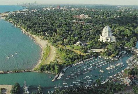 sheridan shore yacht club, wilmette, illinois Wilmette Illinois, Lake Michigan Beaches, Old Orchard, Dorm Posters, My Kind Of Town, Chicago Architecture, Wedding Map, Chicago Skyline, Lake County