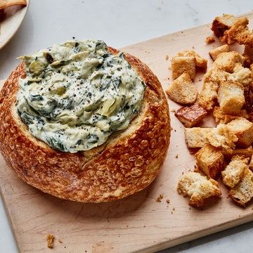 Spinach artichoke dip Spinach Artichoke Dip Recipe, Artichoke Dip Recipe, Superbowl Appetizers, Spinach Artichoke Dip, Spinach Dip, Thanksgiving Appetizers, Artichoke Dip, Cream Cheese Recipes, Bread Bowls