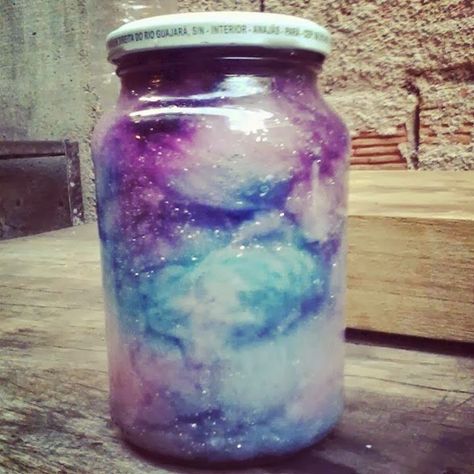 Galaxy jars are so fun and easy to make Nebula Jars, Glow Stick Jars, Galaxy In A Bottle, Diy Galaxy Jar, Galaxy Crafts, Galaxy Jar, Galaxy Stuff, Galaxy Slime, Reality Shifting