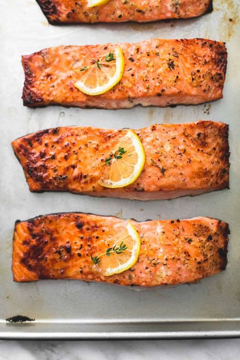 Easy Salmon Dinner, Oven Baked Salmon Recipes, Salmon Recipes Oven, Salmon Dinner Recipes, Oven Salmon, Salmon Recipes Baked Healthy, Oven Baked Salmon, Healthy Salmon Recipes, Easy Salmon Recipes