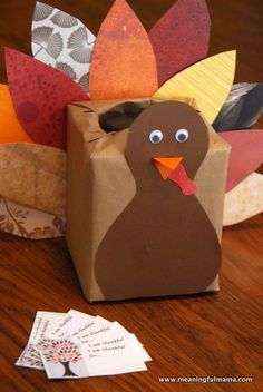 Thanksgiving Kleenex Box Turkey Kids' Craft with Printable. Everyone writes down things they are thankful for and put it in the turkey box to be read at Thanksgiving dinner. Meaningfulmama.com Gratitude Turkey, Neverfull Outfit, Turkey Bag, Thanksgiving Decor Ideas, Paper Turkey, Thankful Turkey, Thanksgiving Turkey Craft, Thanksgiving Messages, Thanksgiving Craft