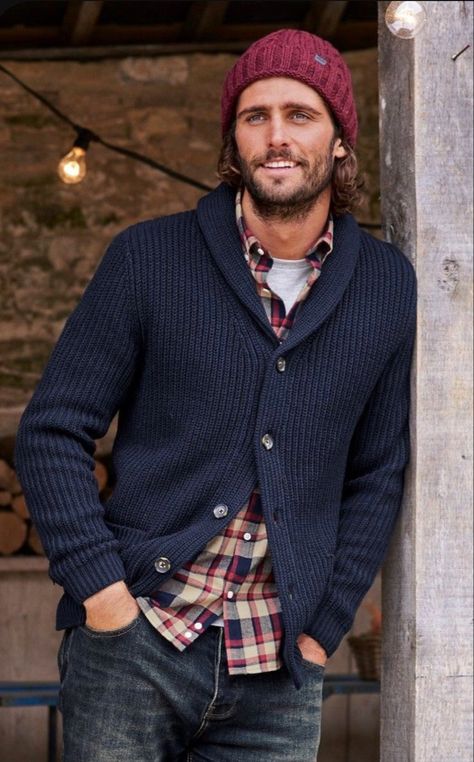 Blue Cardigan Outfit, Cardigan Outfit, Estilo Hippie, Mens Fashion Casual Outfits, Sharp Dressed Man, Cardigan Outfits, Mens Cardigan, Blue Cardigan, Trendy Fall