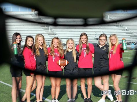 Student Athletic Trainers Football Manager Senior Pictures, Athletic Trainer Photoshoot, Athletic Trainer Graduation Pictures, Athletic Training Graduation Pictures, Athletic Trainer Senior Pictures, Student Athletic Trainer, Athletic Training Student, Trainer Photoshoot, Athletic Training Sports Medicine