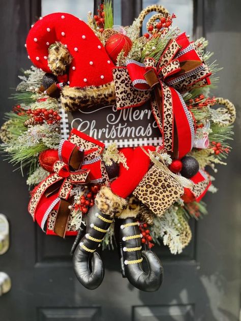 Glam Wreath, Wreath Leopard, Door Christmas Decor, Plaid Christmas Wreath, Christmas Glam, Elf Wreath, Deco Mesh Christmas Wreaths, Glam Christmas, Pine Wreath