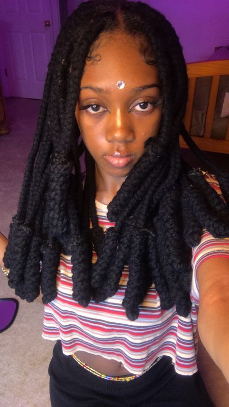 Yarn Braids Styles Black Women, Yarn Braids Hairstyles, Yarn Braids Styles, Hair Pics, Yarn Braids, Braids Styles, Hairstyles Black, Braids Hairstyles, Waist Length