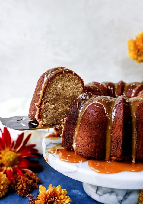 Chai Bundt Cake, Salted Caramel Glaze, Spice Pound Cake, Brown Sugar Pound Cake, Salted Caramel Recipes, Caramel Glaze, Cake 5, Apple Spice, Chai Spice