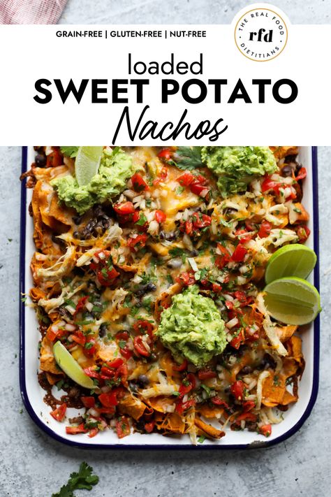 Nachos Healthy, Dietitian Recipes, Cheesy Nachos, Potato Nachos, Sweet Potato Nachos, Sweet Potato Slices, Loaded Sweet Potato, Weekend Dinner, Sweet Potato Chips