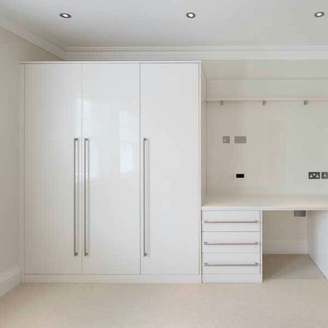 L Shape Wardrobe Design Bedroom Modern, Wardrobe Design Bedroom Modern, Bedroom Built In Wardrobe, Unique Bedroom Design, Bedroom Cupboard, Small Room Design Bedroom, Unique Bedroom, Closet Design Layout, Bedroom Cupboard Designs