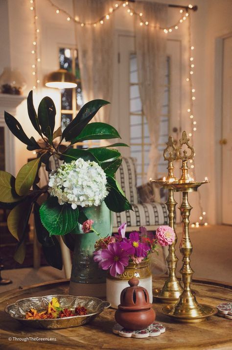 Indian Floral Decor, What Is Diwali, Coffee Table Centerpiece, Home Flower Decor, Indian Room Decor, Janmashtami Decoration, Diwali Decorations At Home, India Home Decor, Housewarming Decorations