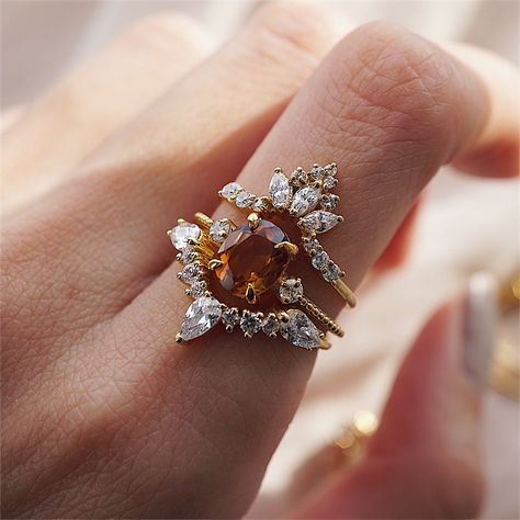 116 Likes, 3 Comments - TIPPY TASTE JEWELRY (@tippytaste) on Instagram: “🎁🌟🌈Don’t forget to take advantage of our 15% off site-wide sale before it ends! (no code required)…” Engagement Rings Garnet, Sunrise Ring, Cluster Engagement Rings, Ring Board, Pretty Wedding Rings, The Winter Palace, Citrine Engagement Ring, Rose Gold Oval Engagement Ring, London Blue Topaz Engagement Rings