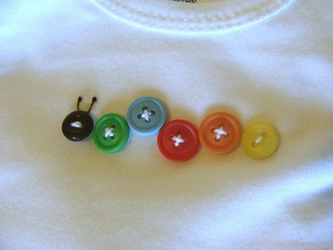 Very Hungry Caterpillar, Baby Diy, Hungry Caterpillar, Button Art, Button Crafts, Baby Crafts, Baby Sewing, Sewing For Kids, Matilda