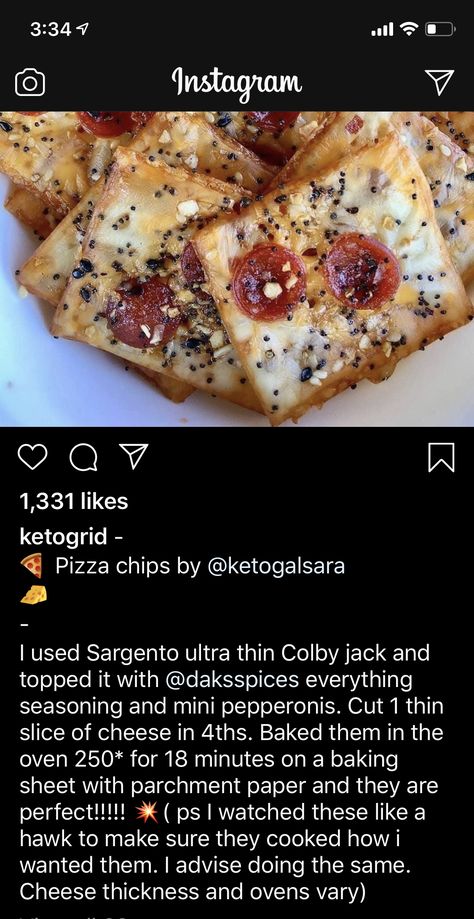 Weight Watchers Pizza Chips, Weight Watchers Homemade Pizza Chips, Pepperoni Crisps Keto, Pepperoni And Cheese Keto, Keto Pepperoni Pizza Bites, Pepperoni Pizza Cheese Crisps, Keto Pizza Bites Pepperoni, Weight Watchers Pizza, Pizza Chips