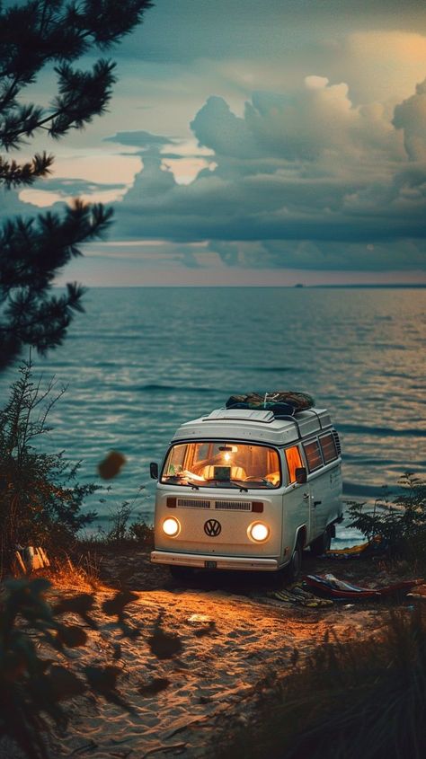 Van life *summer bucket list* Costco Travel, Best Travel Apps, Road Trip Photography, Vw Camper Van, Vintage Vw Bus, Combi Volkswagen, Summer Bucket List, Pretty Landscapes, Spring Trip