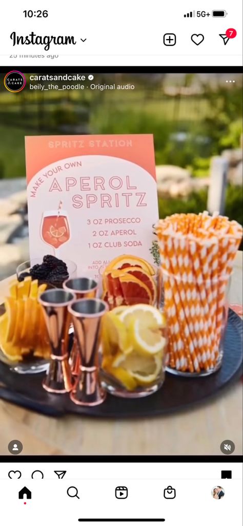 Aperol Spritz Bar Ideas, Spritz Table, Gelato Bar Party, Italian Soiree Party, Aperol Spritz Drink Station, Aperol Bachelorette, Italian Summer Theme, Aperol Spritz Table, Cocktail Themed Party