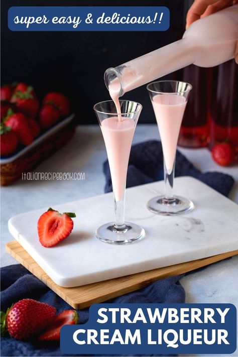 Strawberry Alcohol Drinks, Strawberry Moonshine Recipe, Homemade Liqueur Recipes, Strawberry Liqueur, Macerated Strawberries, Homemade Liquor, Strawberry Vodka, Liquor Recipes, White Chocolate Strawberries