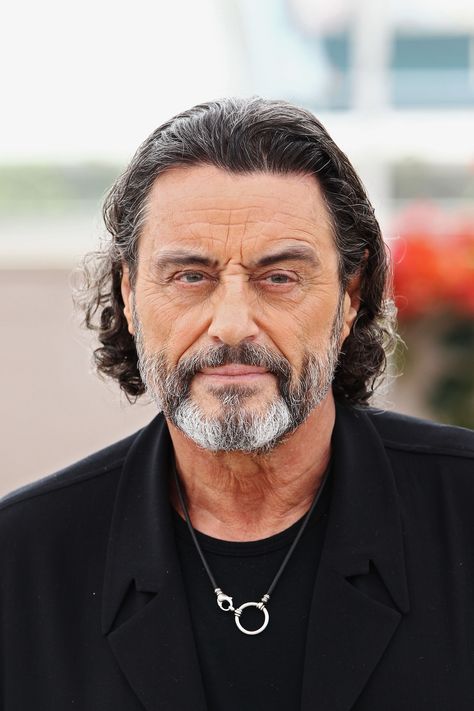 To the devoted Game of Thrones book readers, Ian McShane just basically confirmed a long-cherished book theory about the return of a fan favorite. Jack The Giant Slayer, Ian Mcshane, On Stranger Tides, Keanu Reeves John Wick, Ray Donovan, Liev Schreiber, Actors Male, American Gods, Charlize Theron