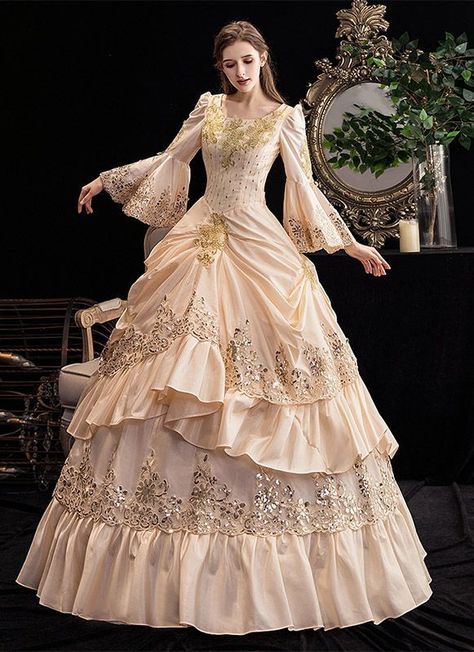 Victorian Dress Costume, Victorian Dress Gown, Victorian Era Dresses, Southern Belle Dress, Gaun Abad Pertengahan, Look 80s, Antoinette Dress, Old Fashion Dresses, Royal Dresses