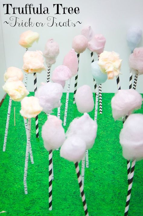 Make Truffula Trees for a #DrSeuss event or as treats for #Halloween to go with Dr. Suess #familycostumes. Family Halloween Costumes and Truffula Tree Treats Truffula Tree Costume, Dr Seuss Treats, Lorax Trees, Truffula Tree, Cat In The Hat Party, Truffula Trees, Tree Costume, Button Tree, Seuss Party