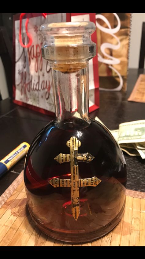 Dusse Bottle, Cross Faded, Pretty Alcoholic Drinks, Alcohol Aesthetic, Fruity Drinks, Cigars And Whiskey, Alcohol Bottles, Puff And Pass, Money And Happiness