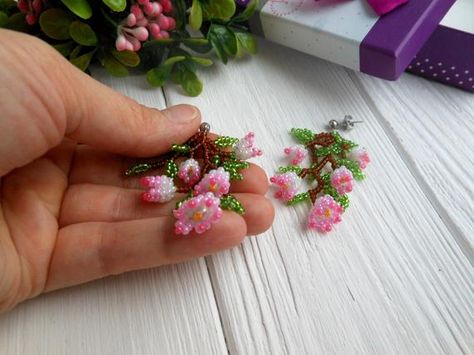 Christmas gift for niece Floral seed bead earrings Pink | Etsy Romantic Gift Ideas, Pale Pink Color, Girls Personalized Gifts, Gifts For Sisters, Gifts For Girlfriends, Gifts Creative, Your Person, Gift Ideas Birthday, Earrings For Girls