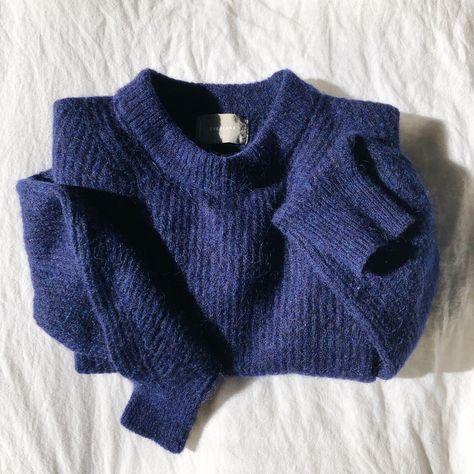 Indigo Sweater, Oatmeal Color, Cozy Sweaters, Blue Sweaters, Playing Dress Up, Alpaca, Outfit Of The Day, Winter Fashion, Blue Color