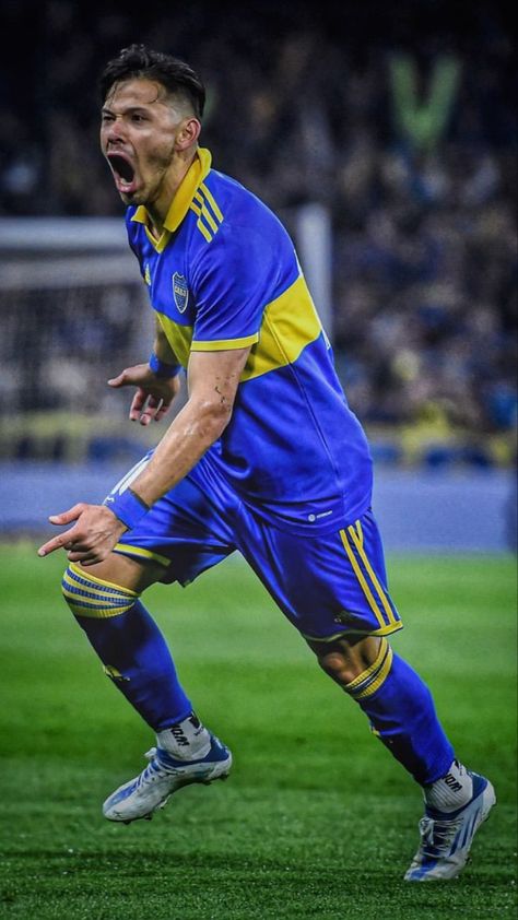 Boca Juniors Oscar Romero, Messi Argentina, Football Players, Coco, Football, Wallpapers, Running, American Football