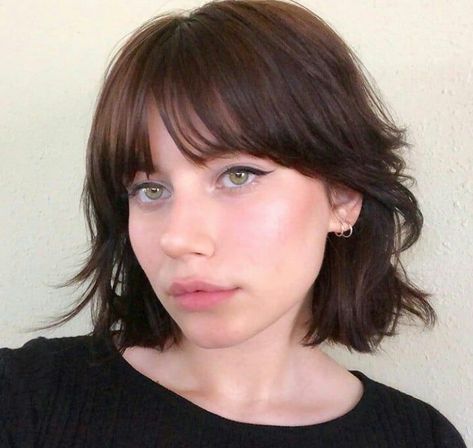 Short Bangs Short Hair, 32 Years Old, Fashion Tumblr, Hair Inspiration Short, Hair With Bangs, Short Choppy Hair, Shot Hair Styles, Peinados Fáciles Para Cabello Corto, Cute Hairstyles For Short Hair