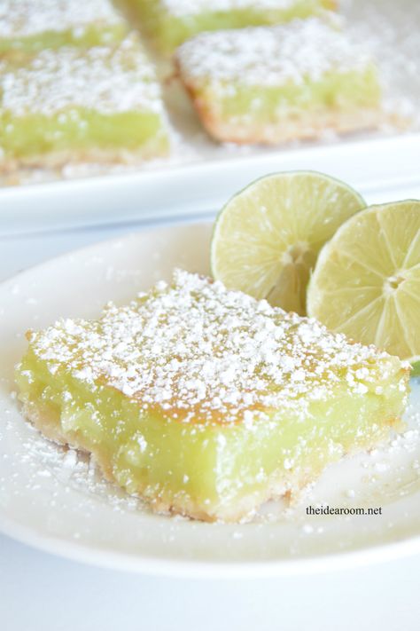 Key Lime Recipes, Key Lime Bars, Key Lime Desserts, Key Lime Pie Bars, Lime Desserts, Coconut Dessert, Family Desserts, Lime Bars, Lime Recipes