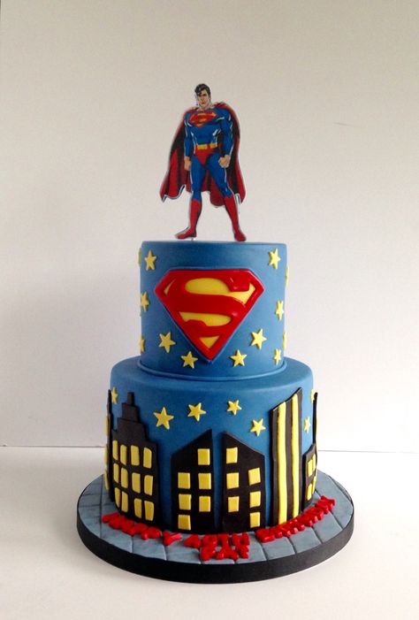 Superman cake Bolo Do Superman, Superman Birthday Cake, Superman Cake, Superman Birthday Party, Birthday Cake Roses, Superman Cakes, Superman Party, Superman Birthday, Superhero Birthday Cake