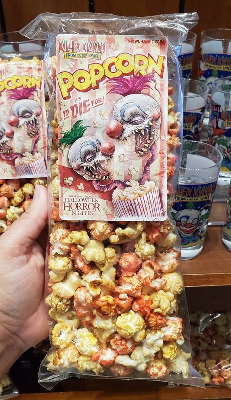 Space Popcorn, Universal Studios Horror Nights, Parade Float Theme, Halloween Universal, Circus Food, Haunted Circus, Horror Crafts, Universal Studios Halloween, Killer Klowns From Outer Space