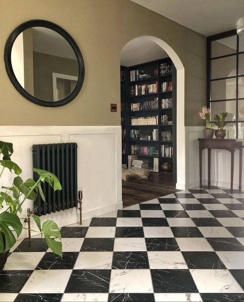 Black And White Floor Tiles Living Room, Kitchen Floor Tile Black And White, Black And White Tile Living Room, Chequered Floor Hallway, Black And White Tile Hallway, Black And White Tiled Hallway, Checkered Floors Kitchen, Chess Tiles Floor, Tiled Entrance Hall