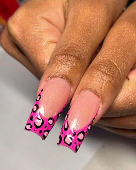 4 the baddest🤗💖 - - - - - #nailinspo #nailart #pink#pinknails #nailinspiration #bdaynails Hot Pink Cheetah Nails, Pink Cheetah Nails, Nailart Pink, Hot Pink Leopard Print, Nailinspo Nailart, Hot Pink Leopard, Cheetah Nails, Leopard Print Nails, The Baddest