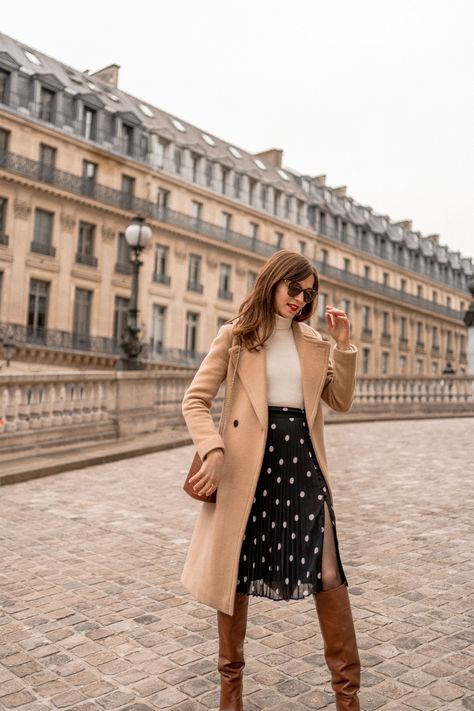 look-jupe-sezane Romantic Fall Outfits, Romantic Style Outfit, Winter Outfits 2020, Outfit Chic, Romantic Outfit, Looks Chic, Casual Winter Outfits, Autumn Outfit, Outfit Inspo Fall