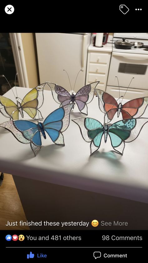 Stain Glass Butterflies, Stained Glass Butterfly Pattern, Glass Butterflies, Tiffany Glass Art, Stain Glass Ideas, Stained Glass Patterns Free, Hand Blown Glass Art, Glass Fusion Ideas, Making Stained Glass