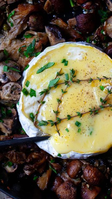 Baked Brie With Garlic, Butter Mushrooms, Garlic Butter Mushrooms, Smitten Kitchen, Baked Brie, Vegetable Sides, Garlic Butter, Cheese Recipes, Brie