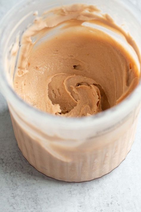 This chocolate peanut butter Ninja Creami is the perfect summer dessert. The homemade ice cream uses chocolate and peanut butter powder to give this Creami recipe a delicious flavor. Ninja Creami Chocolate Peanut Butter, Peanut Butter Ice Cream Recipe, Spicy Green Beans, Butter Powder, Miso Butter, Peanut Butter Ice Cream, Butter Salmon, Chocolate And Peanut Butter, Buttered Noodles