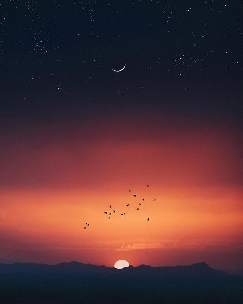 Moon And Sun In The Sky, Sun Moon Wallpaper Aesthetic, Sun And Moon Aesthetic Art Wallpaper, The Sun And Moon Aesthetic, Sunset Moon Painting, Sol And Luna Aesthetic, Sunset And Moon Aesthetic, Moon And Sun Background, Sun And Moon Drawing Paintings