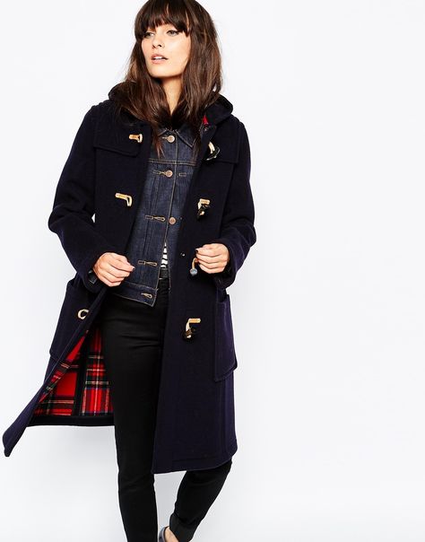 Gloverall Duffle Coat Woman, Duffel Coat Women, Toggle Coat Outfit, Duffle Coat Outfit Women, Duffle Coat Outfit, Gloverall Duffle Coat, Duffle Coat Women, Navy Wool Coat, Tartan Fashion