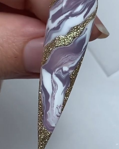 AMAZING MARBLE TUTORIAL #nailartideas #nails #nailart How To Do A Marble Nail Design, Marble Nail Designs Tutorial, Marble Art Nail Design, Nail Marble Designs, Video Nail Art Designs, Nails Marble Designs, Marble Art Nails, Diy Marble Nails, Marble Design Nails