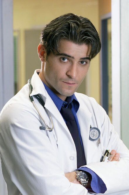 Noah Wyle, Goran Višnjić, Butterfly Eyes, Male Doctor, Tv Doctors, Character Inspiration Male, Medical Drama, Doctor Medical, Fashion Images