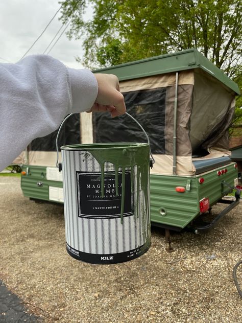 Scamper Camper Remodel, Pop Up Camper Renovation Ideas, Green Pop Up Camper Interior, Paint Pop Up Camper Exterior, Renovating Pop Up Camper, Cute Pop Up Camper Ideas, Pop Up Makeover, Vintage Pop Up Camper Remodel, Exterior Pop Up Camper Paint