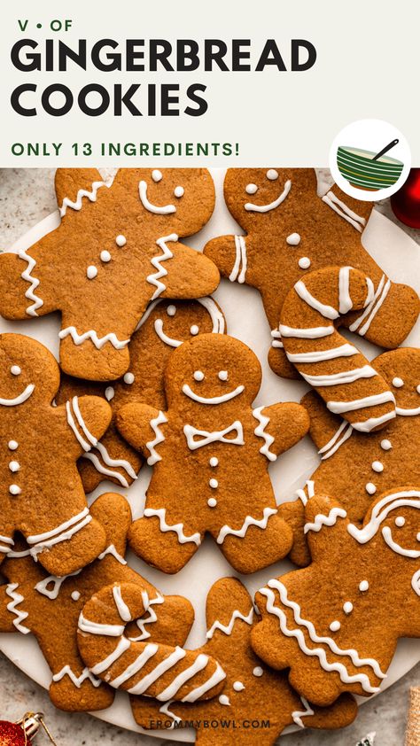 Gf Deserts, Vegan Gingerbread Cookies, Vegan Gingerbread, Vegan Baking Recipes, Crispy Cookies, Crunchy Cookies, Spice Cookies, Holiday Cookie, Soft Cookie