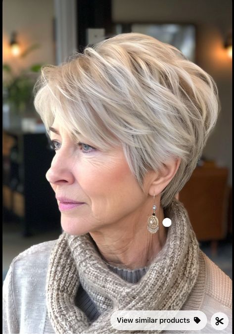 Chic Short Haircuts, Wavy Bob Haircuts, Fine Straight Hair, Short Hair Images, Stylish Short Haircuts, Growth Hair, Haircuts For Wavy Hair, Stylish Haircuts, Bows Hair