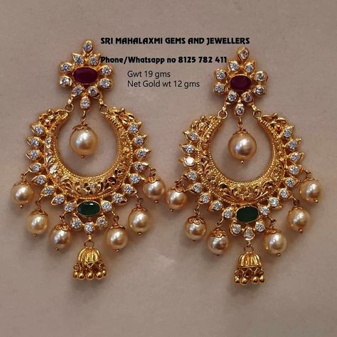 Earrings Chandbali, Chand Bali, Gold Earrings Indian, Gold Jhumka Earrings, Gold Jewels Design, Indian Jewelry Earrings, Gold Earrings Models, Gold Jewelry Simple Necklace, Gold Necklace Indian Bridal Jewelry