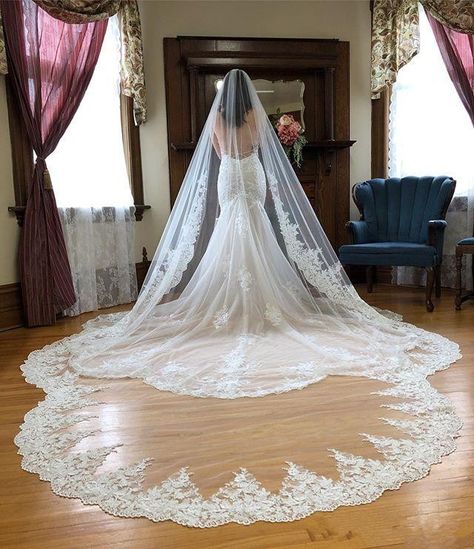 Vintage Wedding Veil, Beaded Bridal Veil, Wedding Veil Vintage, Long Veil Wedding, Veil Length, Cathedral Wedding Veils, Wedding Bridal Veils, Cathedral Wedding, Wedding Veils Lace