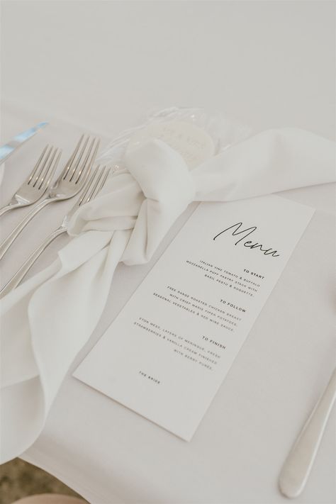 Place Settings Without Plates, Table Setting No Charger Plates, Wedding Table Setting Napkin Only, Wedding Place Settings Without Plates Napkins, Wedding Table Setting Knotted Napkin, Chargers For Wedding, Tablescape Without Chargers, Place Setting No Plate, Napkin Place Setting Wedding