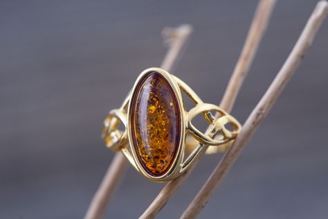 Celtic Heritage, Celtic Design, Silly Goose, International Jewelry, Amber Ring, Handcrafted Art, Citrine Ring, Celtic Designs, Lovely Ring