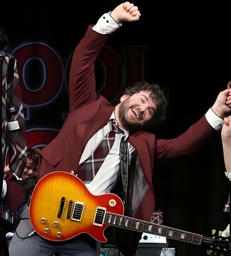 Alex Brightman School Of Rock, Dewey Finn, School Of Rock Musical, Alex Brightman, School Of Rock, I Still Love Him, Theatre Nerds, Silly Cats Pictures, Theatre Kid